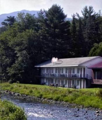 Hillwinds Lodge Main image